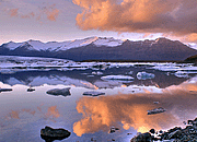 瓦特纳冰原实景图