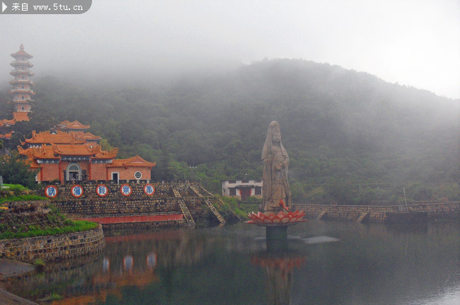 南奥仙景石岩寺风景照