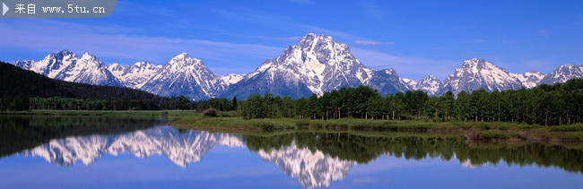 宽幅山水风景大图,主题为山水画图片,可用作自然山水图片,自然风景