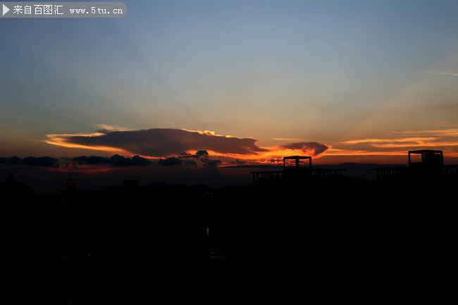 晚霞天空云彩景观图片