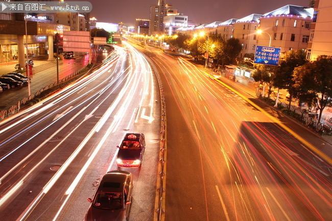 公路夜景图片