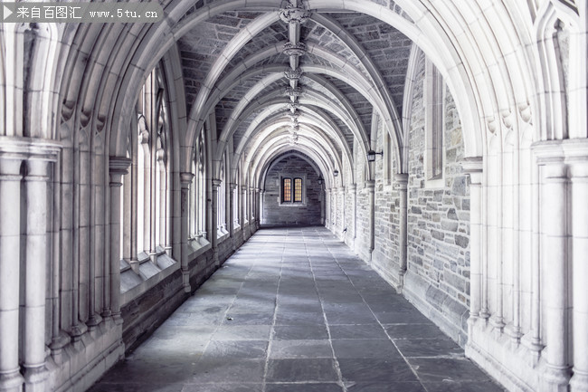 国外修道院走廊图片