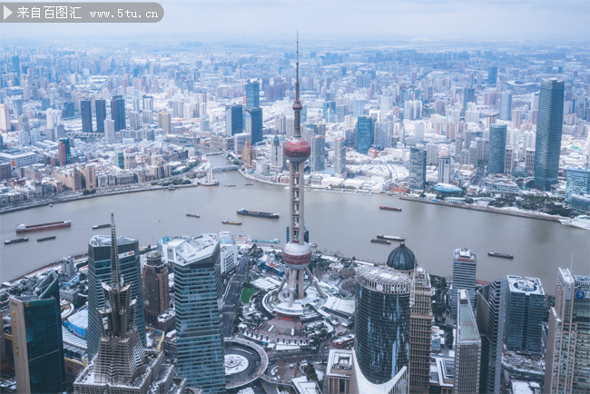 上海雨雪天气建筑风景图片