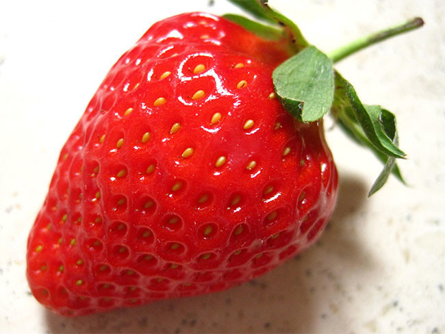 新鲜草莓高清图片素材