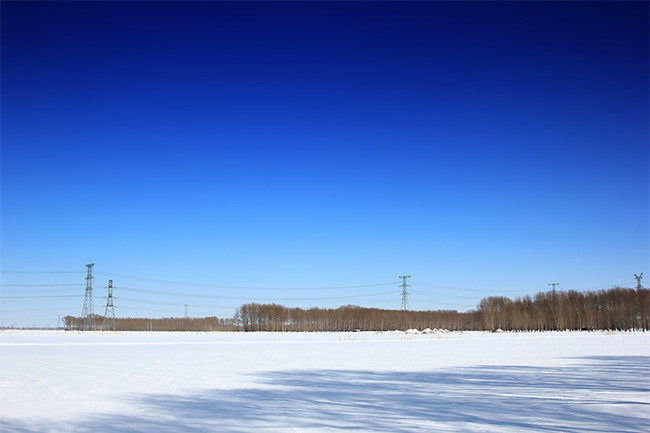 冬天雪地风景图片素材