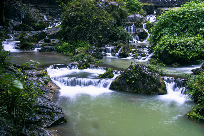 泰山地下大裂谷图片