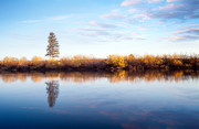 秋季河边唯美风景摄影图片高清