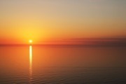 湖上夕阳风景图片素材
