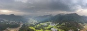 宽幅梯田油菜花云雾缭绕的山村美景