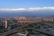 城市高架桥的壮丽景观