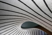 线条感十足的建筑穹顶