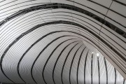 极简线条建筑内部空间