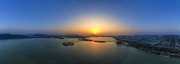 宽幅湖畔晨曦城市风光全景