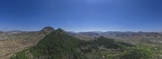 宽幅山脉自然风光全景