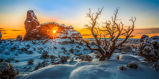 冬季黄昏雪景摄影图片高清