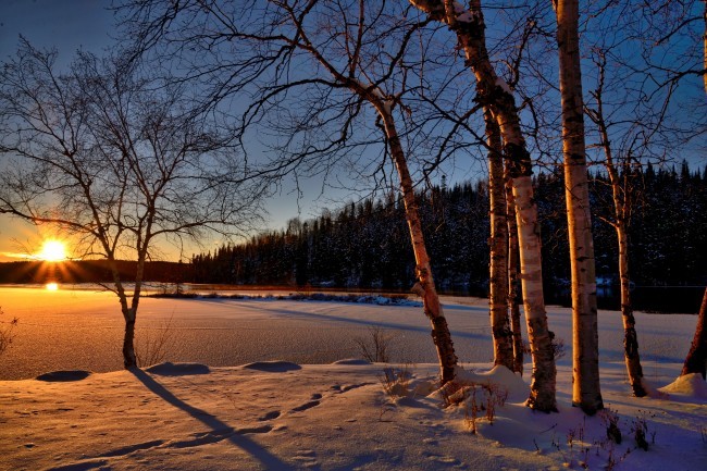 雪地夕阳风景图片素材