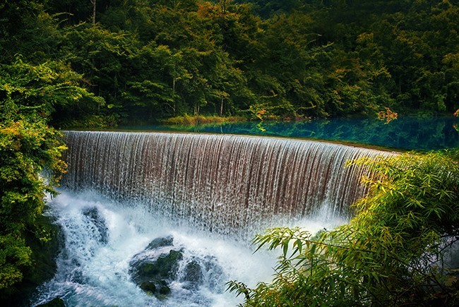 山林瀑布山水风景图片素材