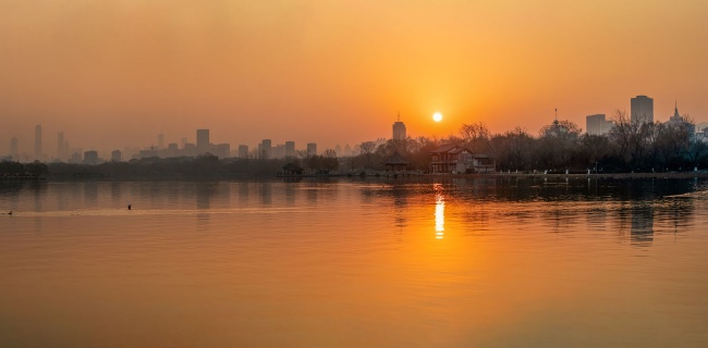 城市夕阳美景