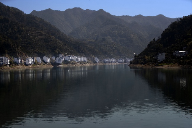 山水相依的诗意家园