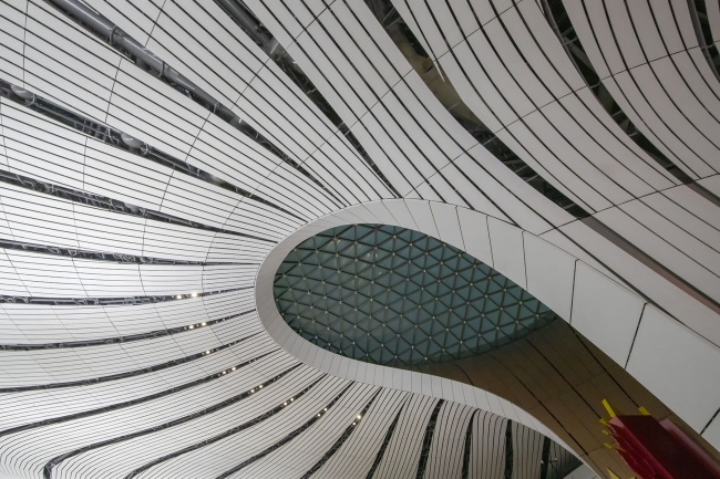 流线型建筑内部空间
