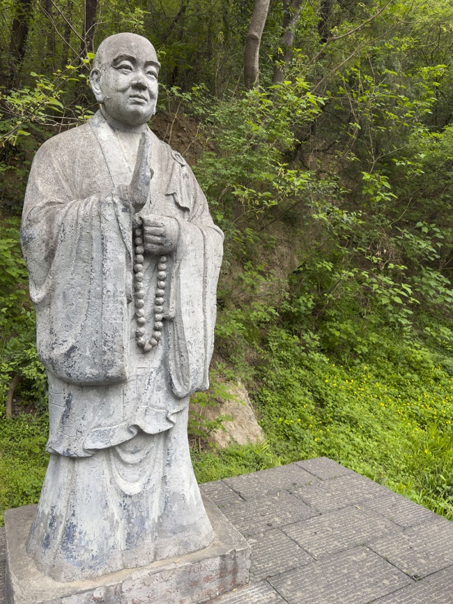 神会雕像