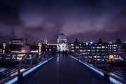 伦敦圣保罗大教堂夜景摄影图片 