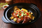 干锅鸡菜品摄影图片