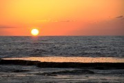 海面日落黄昏风景图片