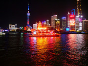 上海黄浦江东方明珠夜景图片素材